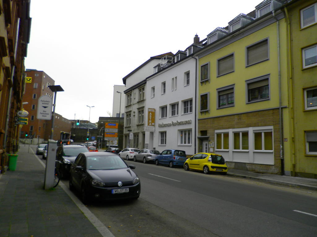 Astra Hotel Kaiserslautern Esterno foto