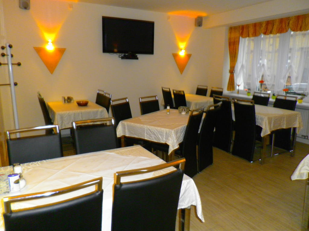 Astra Hotel Kaiserslautern Esterno foto